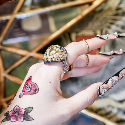 Celestial Heart Ring – Smoky Gray × Gold / #10