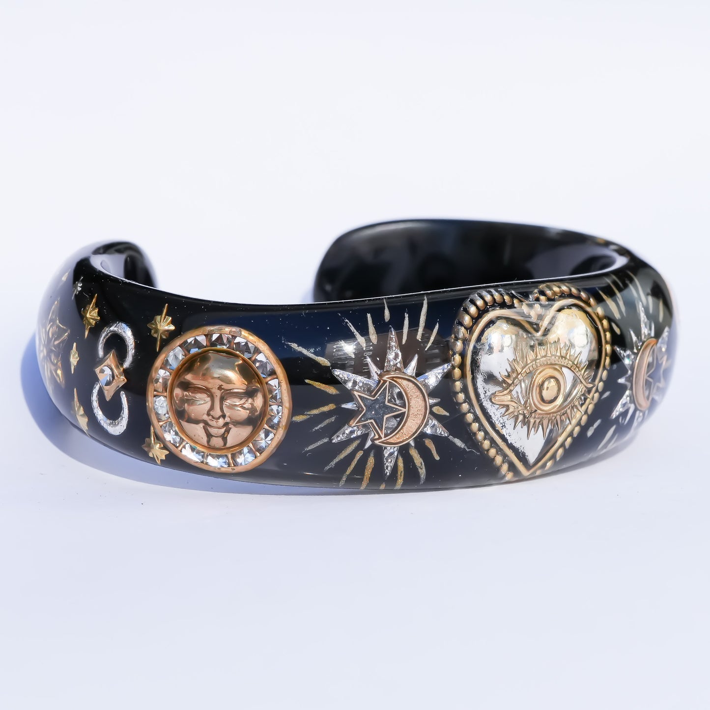 Mystic Eye Heart Bracelet - Black