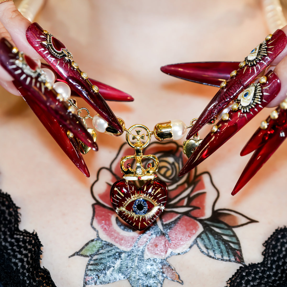 The Eye of Eternal Love Necklace - Red × Pearl