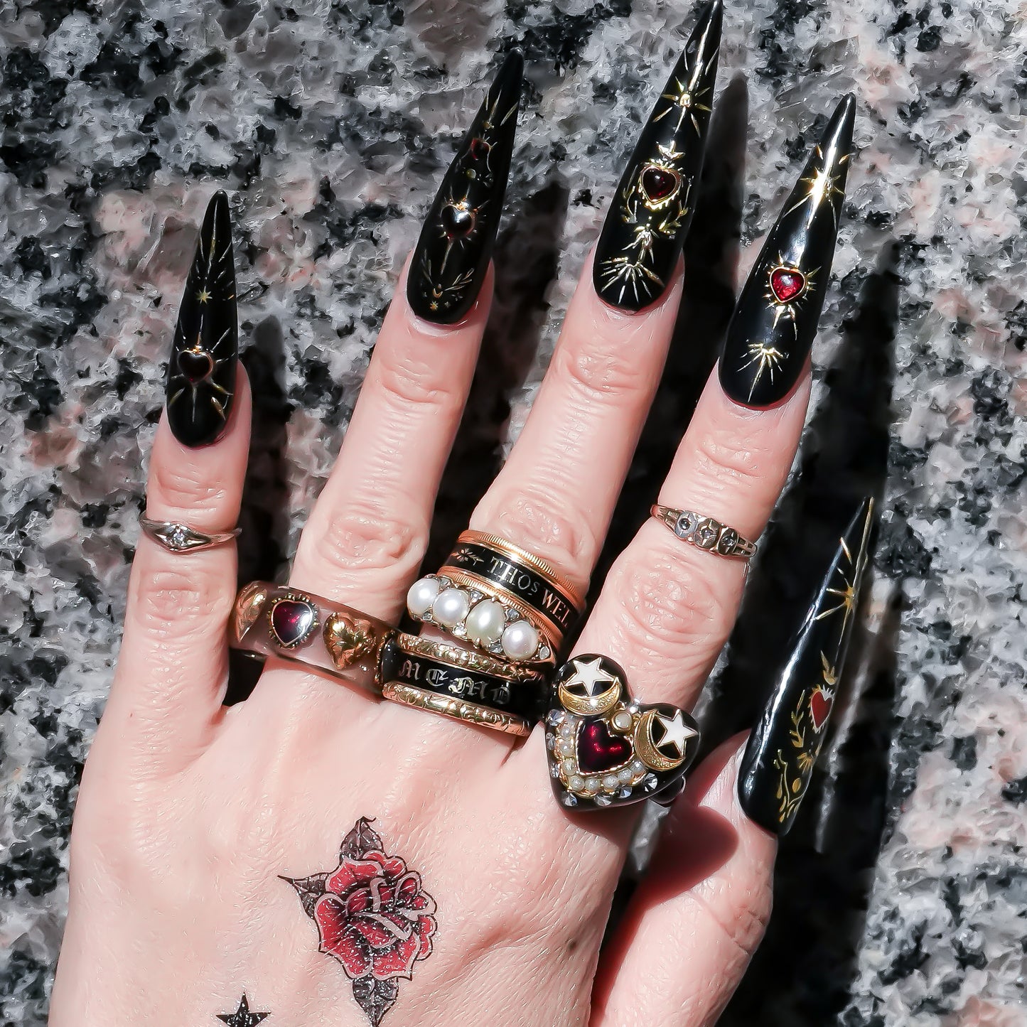 Sacred Contrast Heart Ring – Smoky Brown / #11 #13