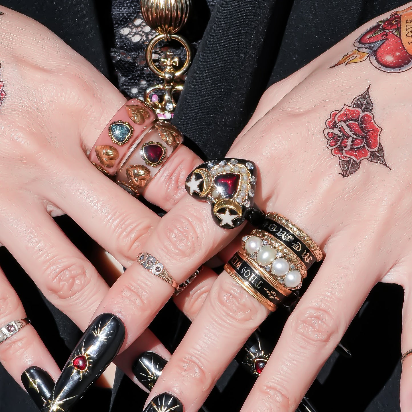 Sacred Contrast Heart Ring – Smoky Brown / #11 #13