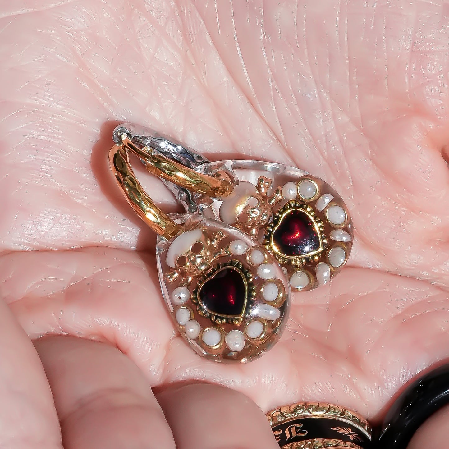 Memento Heart Drop Earrings - Clear