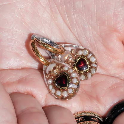 Memento Heart Drop Earrings - Clear