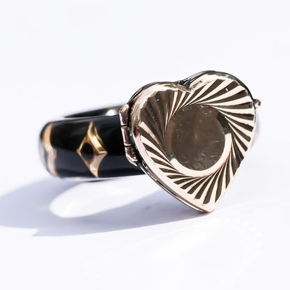 1800s Antique Sunburst Heart Locket Ring – 9K / Black / #11