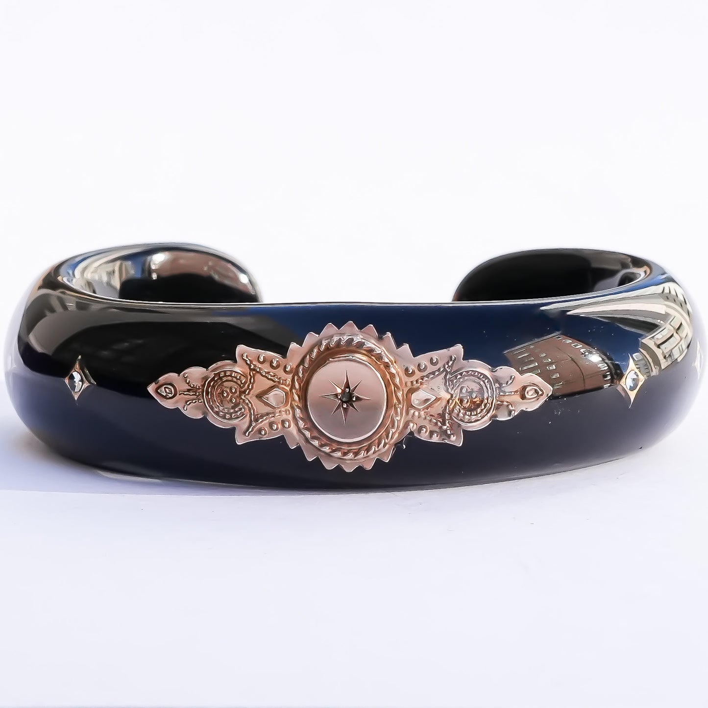 Wide Eternal Victorian Gold Relic Bracelet - Black / 18kgold