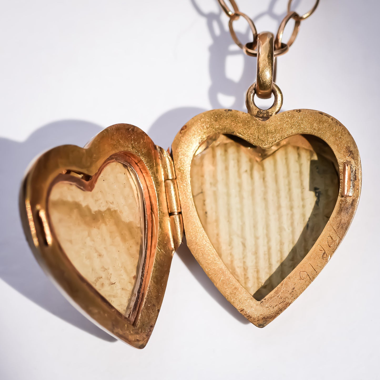 HEART LOCKET NECKLACE / PEARL / 9K