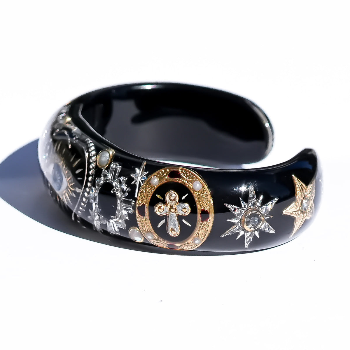 Nocturnal Eye Cross Bracelet - Black × Black