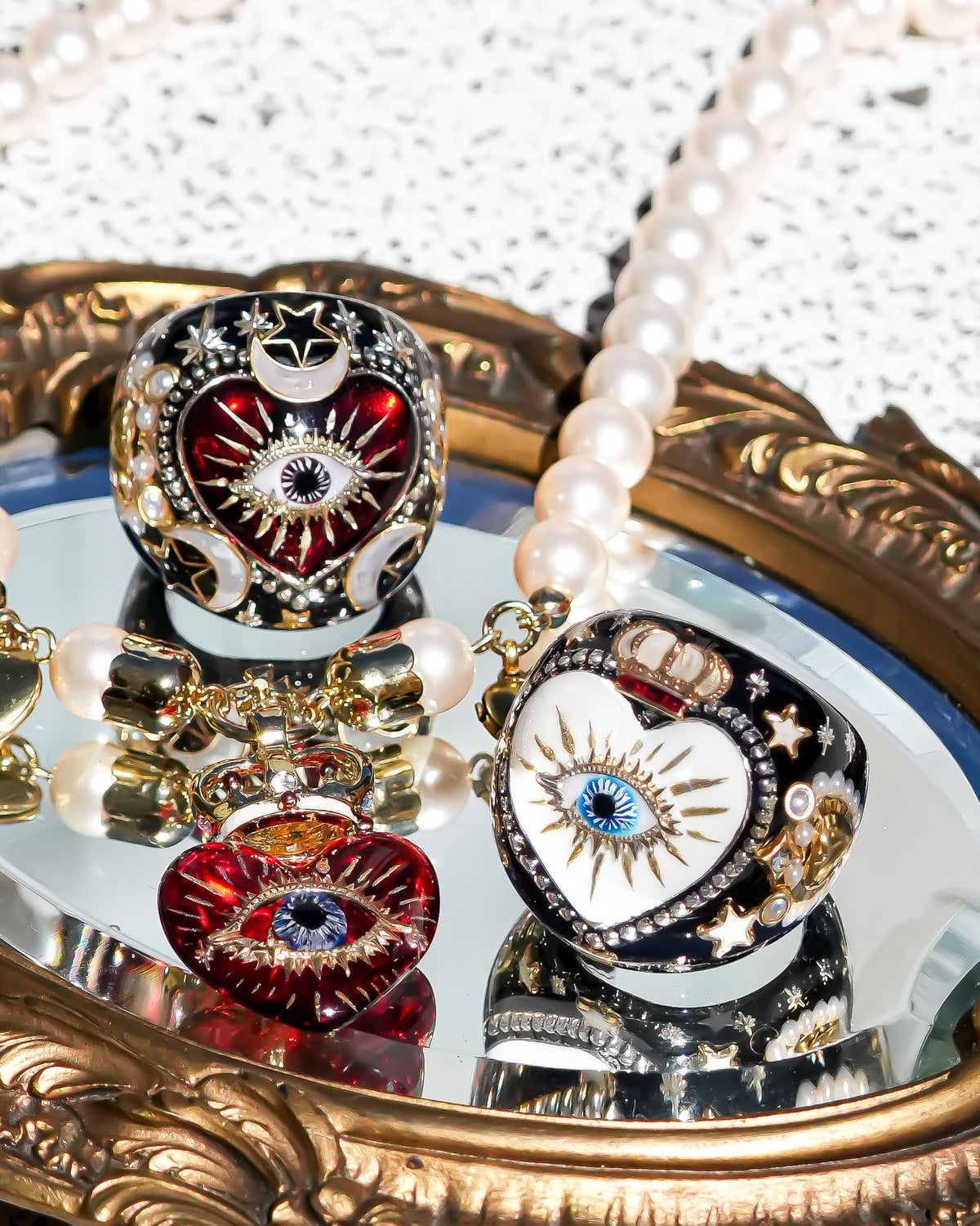 The Eye of Eternal Love Necklace - Red × Pearl