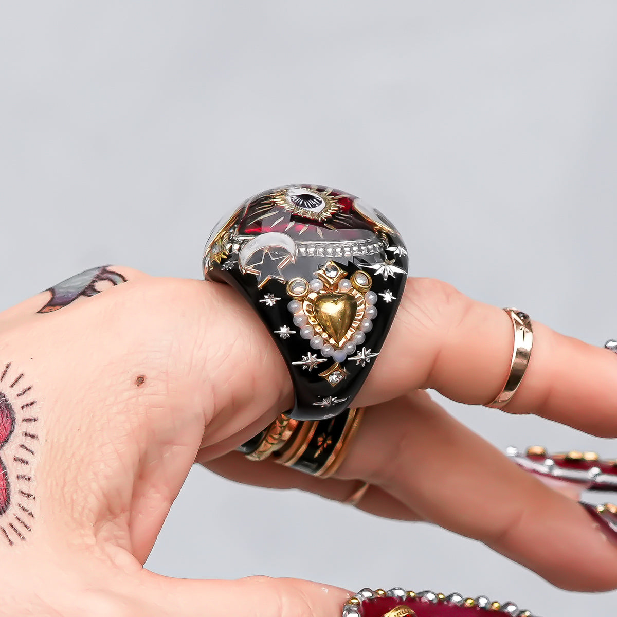 The Celestial Eye Heart Ring - Ruby Red × Black / #14