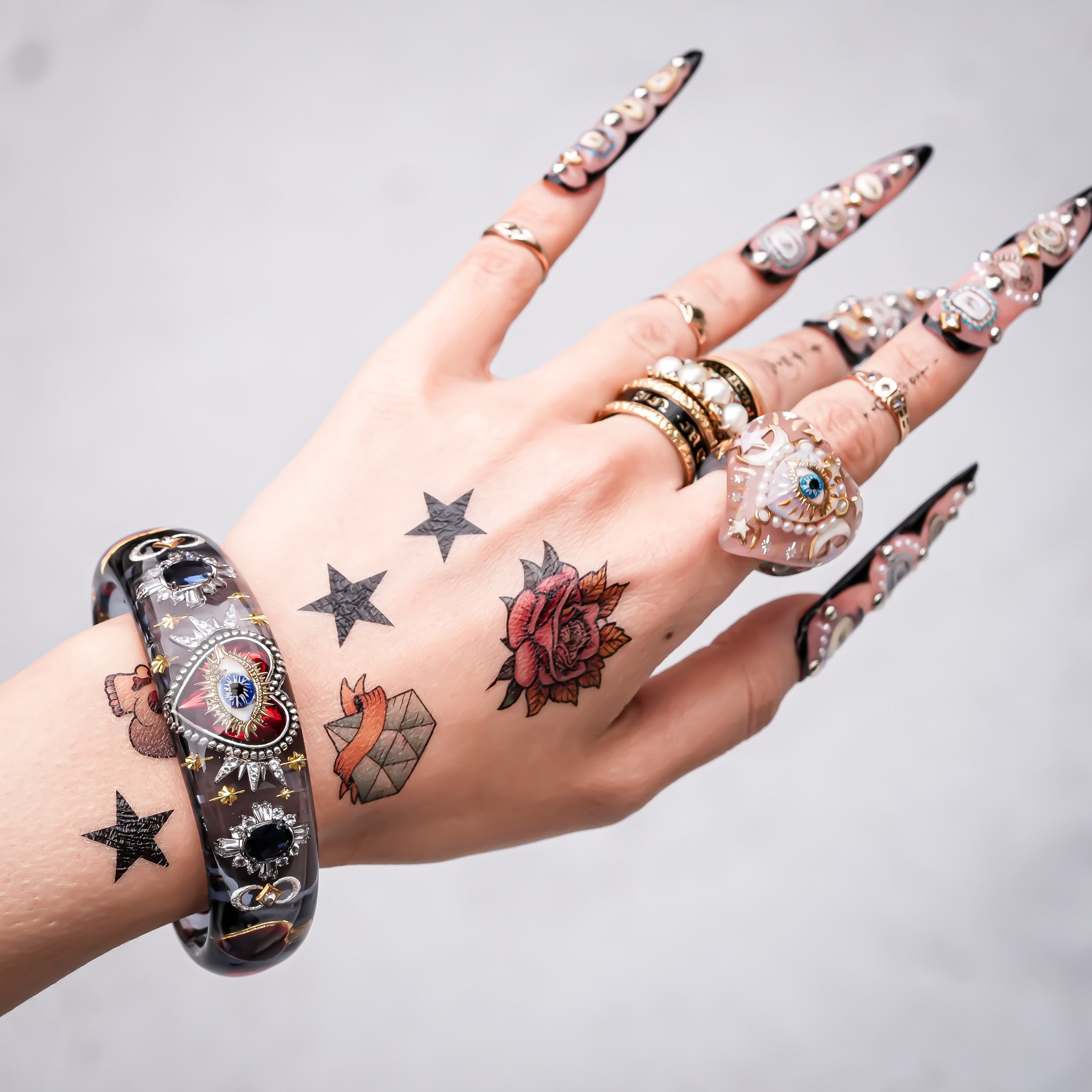 Mystic Eye Heart Bracelet - blue gray – RUKA