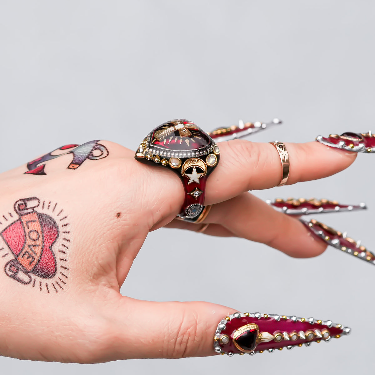 The Sacred Heart of Light Ring - Black × Ruby Red / #10