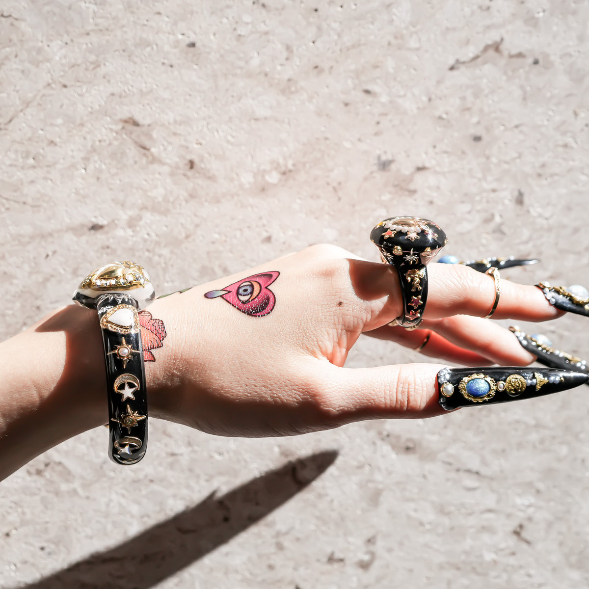 The Celestial White Heart Bracelet - Black × White