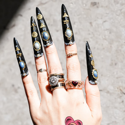 The Cupid’s Royal Heart Ring - Smoky Pink × Gold  / #11 #12 #14