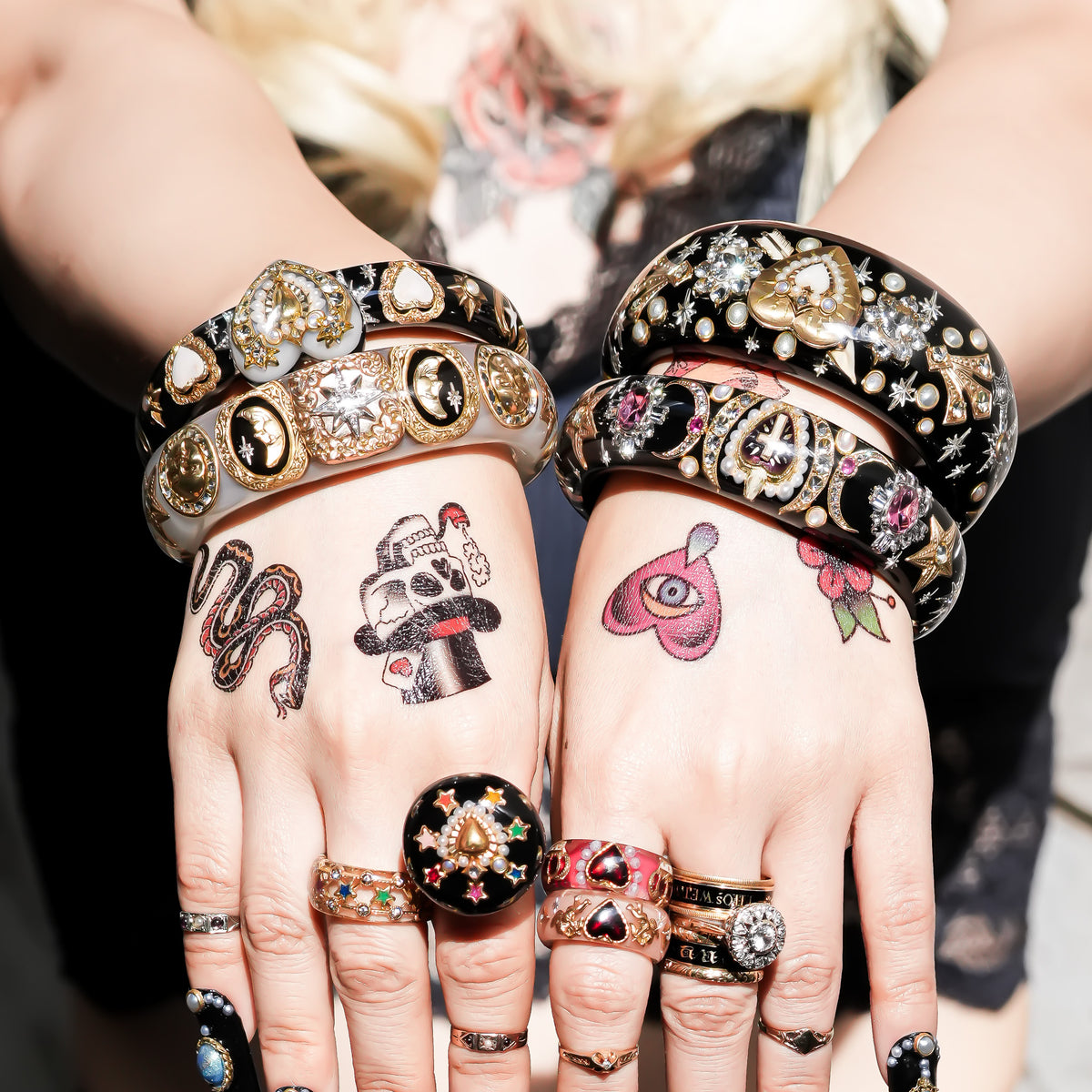 The Celestial White Heart Bracelet - Black × White