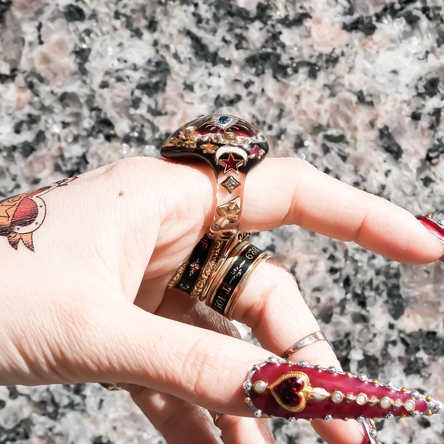 Mystic rainbow heart ring – Red / #10