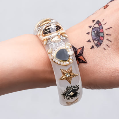 The Baroque Chapel Cross Bracelet - Smoky White × Black