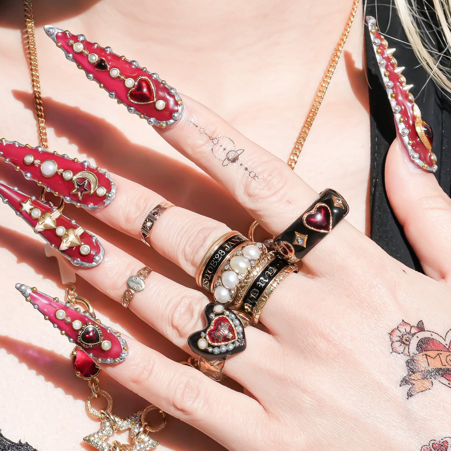 Crowned heart band ring - black × red / ＃11 #12