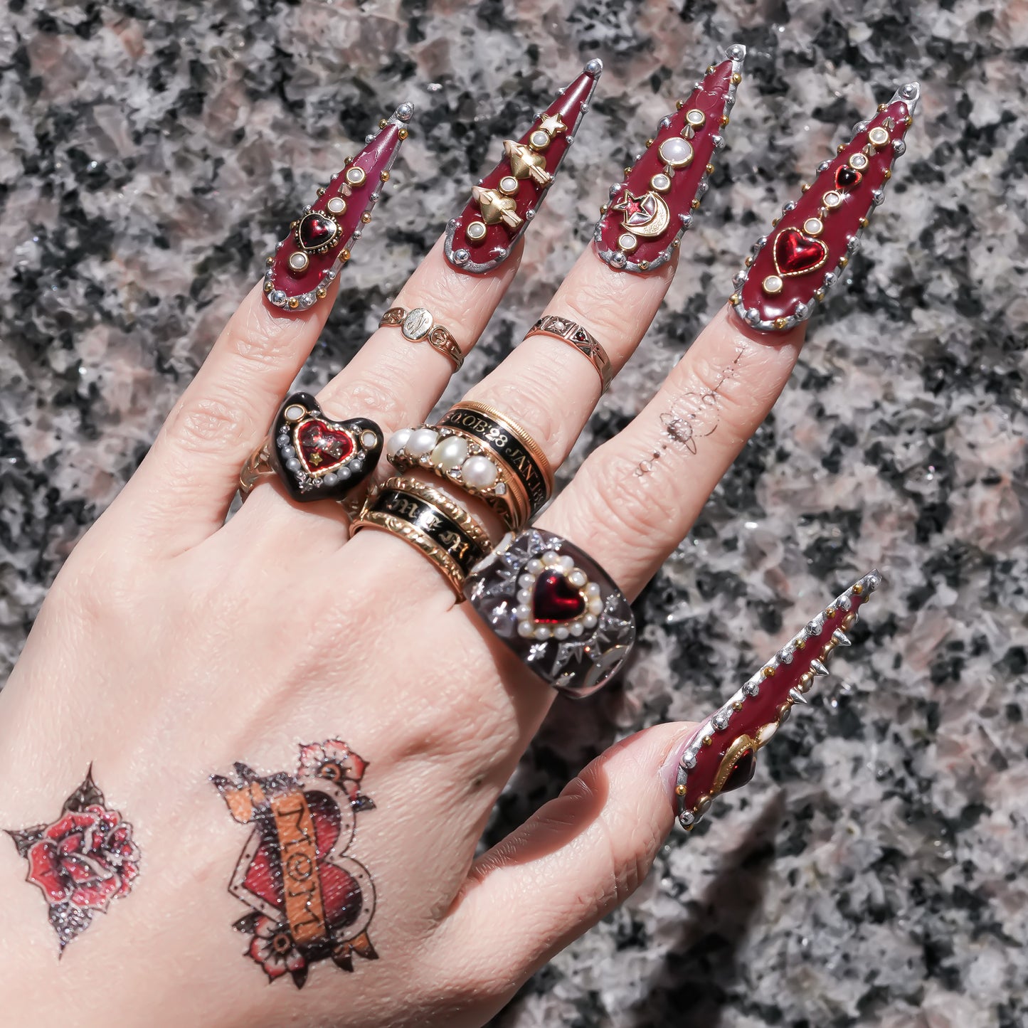 Mystic Night Heart Ring - gray blue / deep red / #13