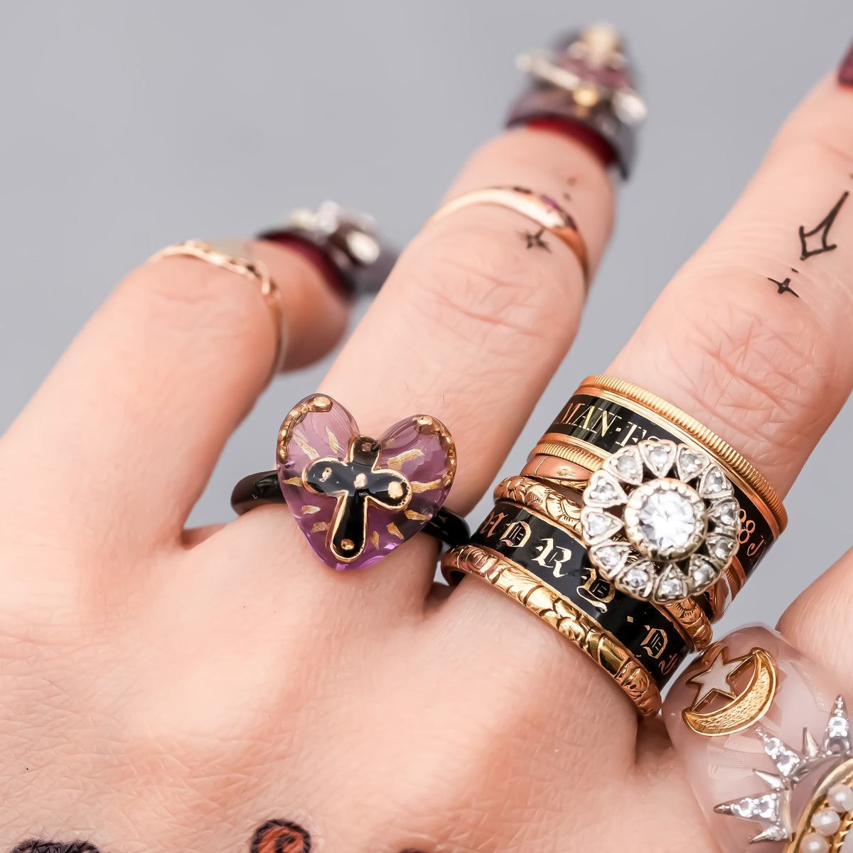 The Sacred Cross Heart Ring - Purple × Black / #4