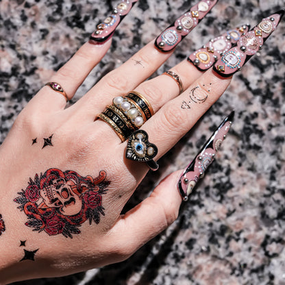 Sacred eye heart ring - black × pearl / ＃11