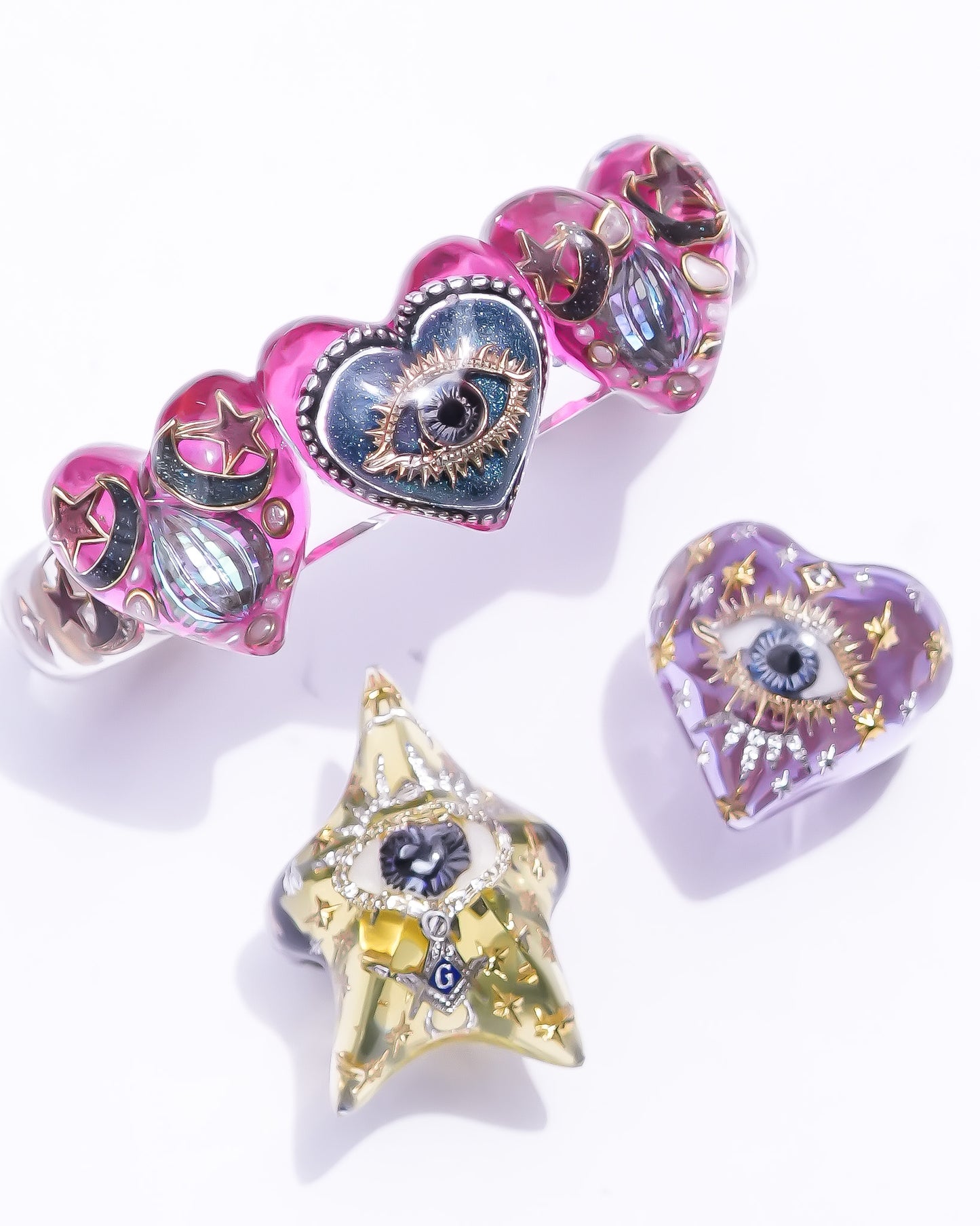 LOVE BRACELET / TRIPLE HEART / EYE / PINK / BLUE