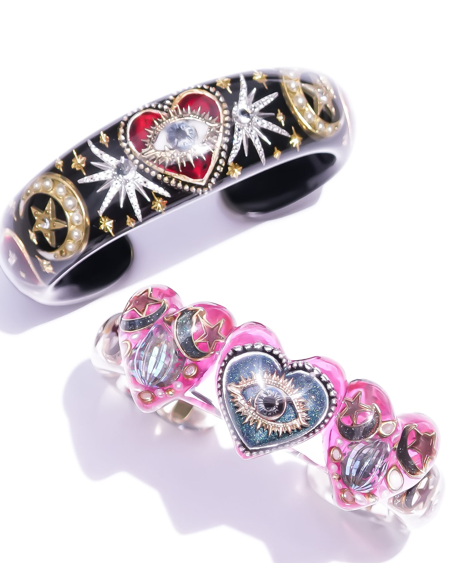 LOVE BRACELET / TRIPLE HEART / EYE / PINK / BLUE
