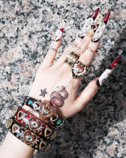 Mystic eye heart bracelet - black × smoky pink