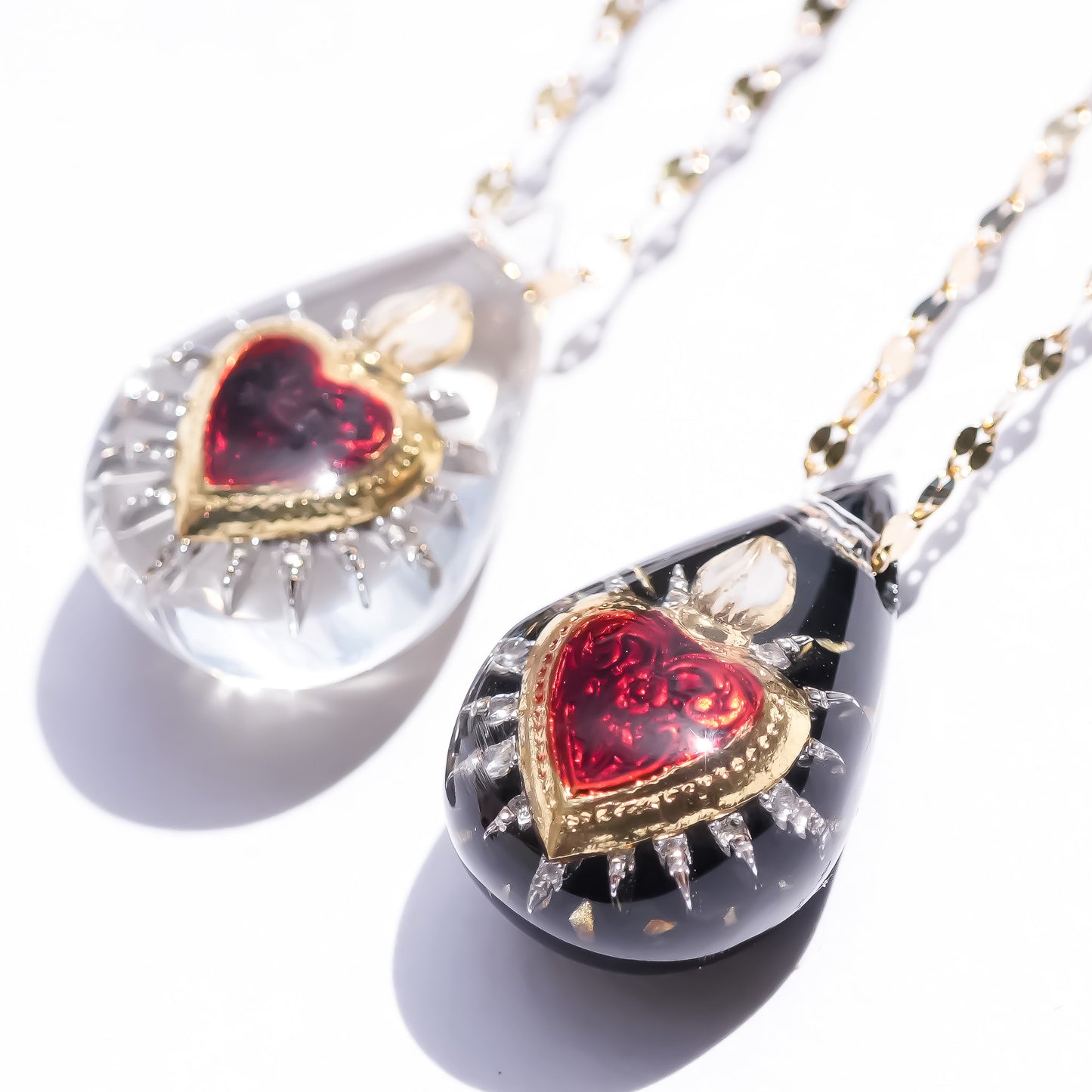 LOVE NECKLACE / DROP / CRYSTAL / CLEAR
