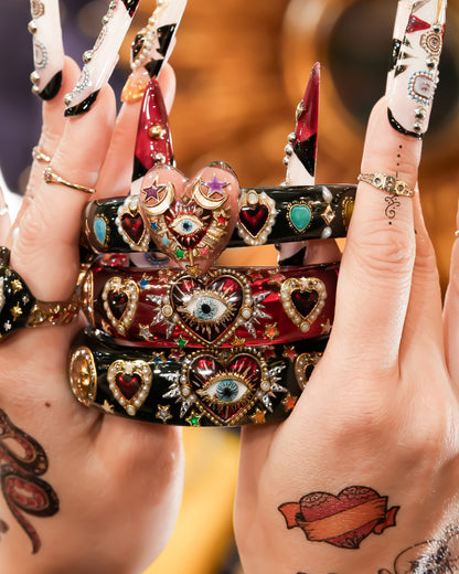 Mystic eye heart bracelet - black × smoky pink