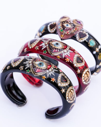 Sacred eye heart bracelet - red × rainbow