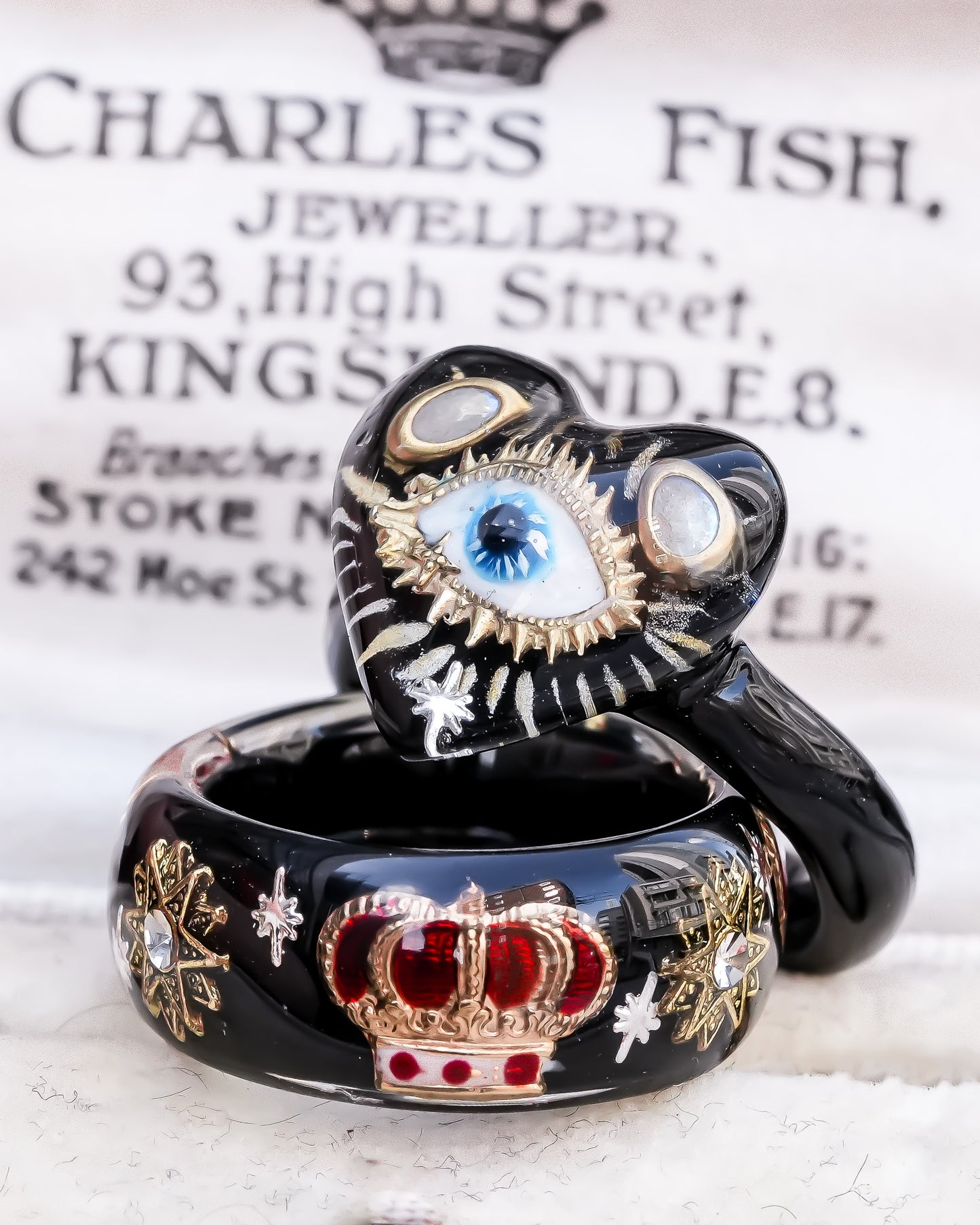Royal destiny crown ring - black × red / ＃8