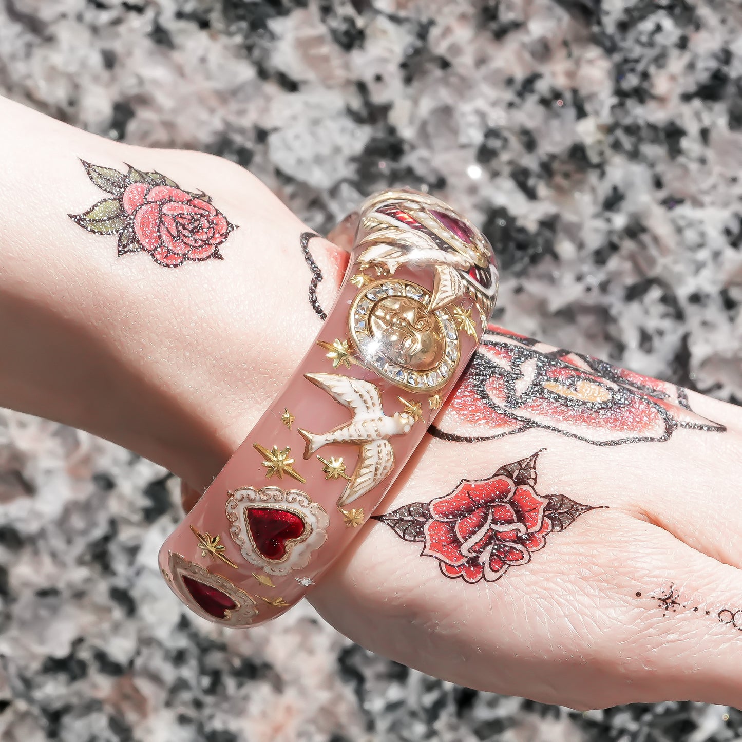 Lucky swallow heart bracelet – Smoky pink×Red