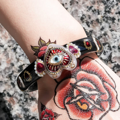 Mystic eye heart bracelet - black × red