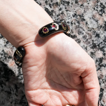 Mystic eye heart bracelet - black × red