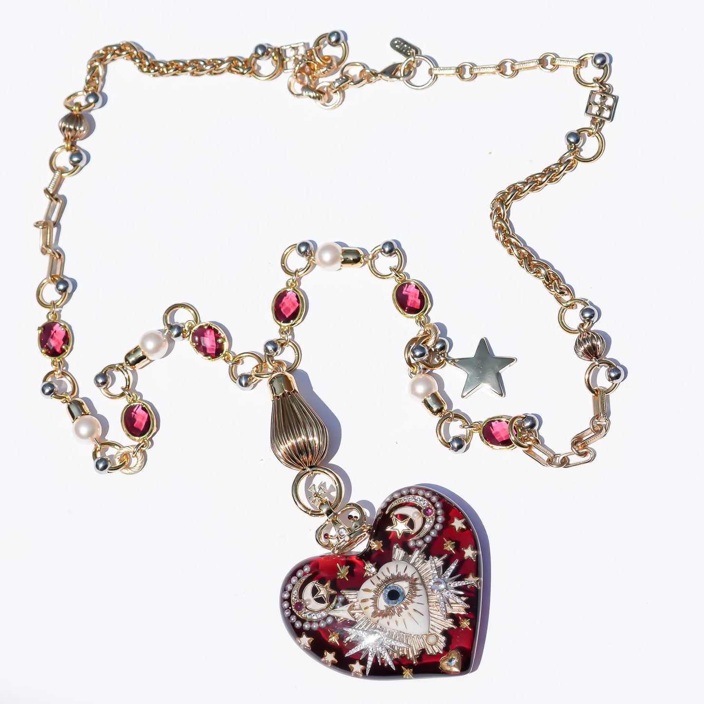 LOVE NECKLACE / EYE / HEART / RED