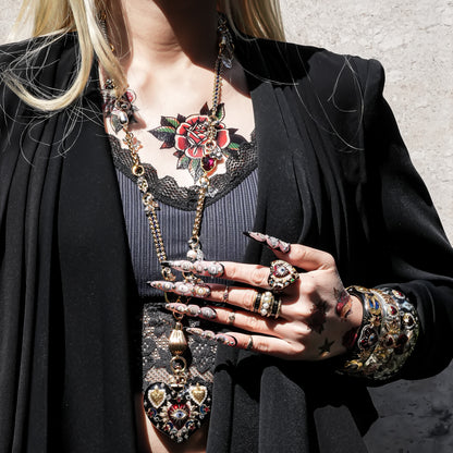 Sacred Heart Eye Necklace - Black × Red Majesty / Large