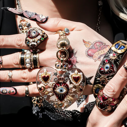 Sacred Heart Eye Necklace - Clear × Red Majesty / Large