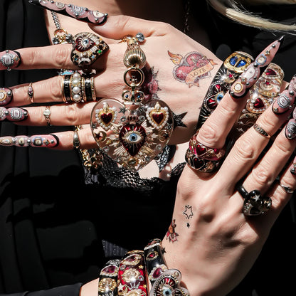 Sacred Heart Eye Necklace - Clear × Red Majesty / Large