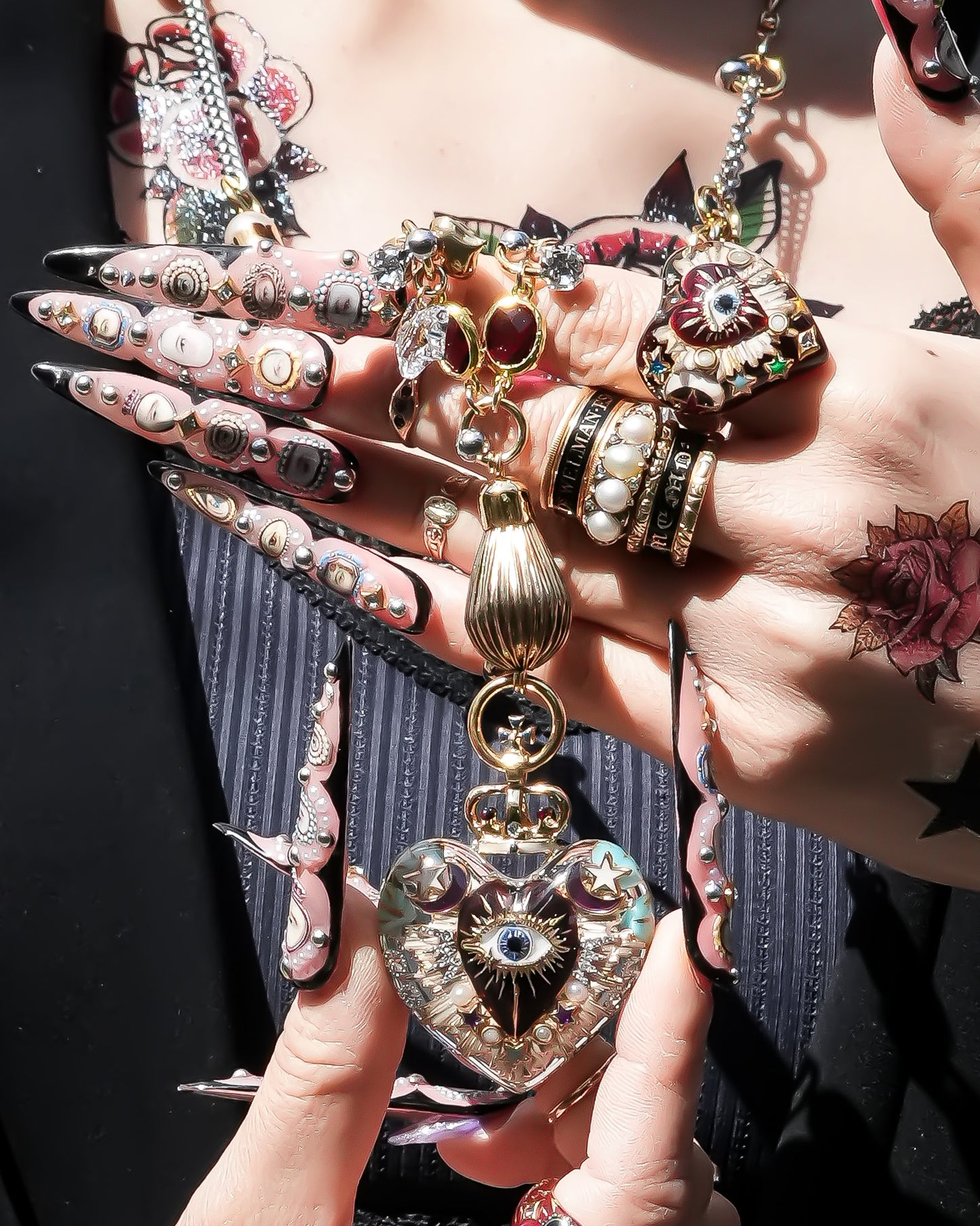 Sacred Heart Eye Necklace - Clear × Purple Mystic / Medium