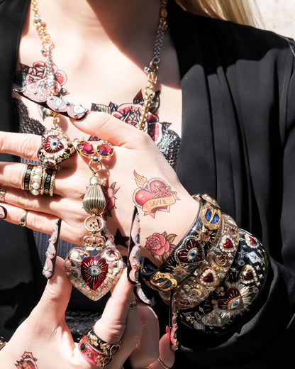 Sacred Heart Eye Necklace - Clear × Red × Rainbow / Medium