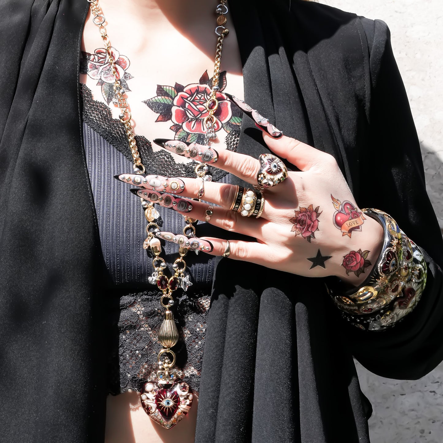 Sacred Heart Eye Necklace - Red × Red × Rainbow / Medium