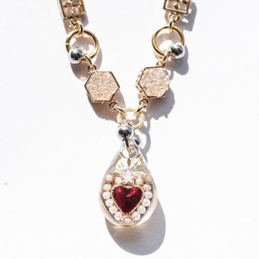LOVE NECKLACE / DROP / CLEAR / RED