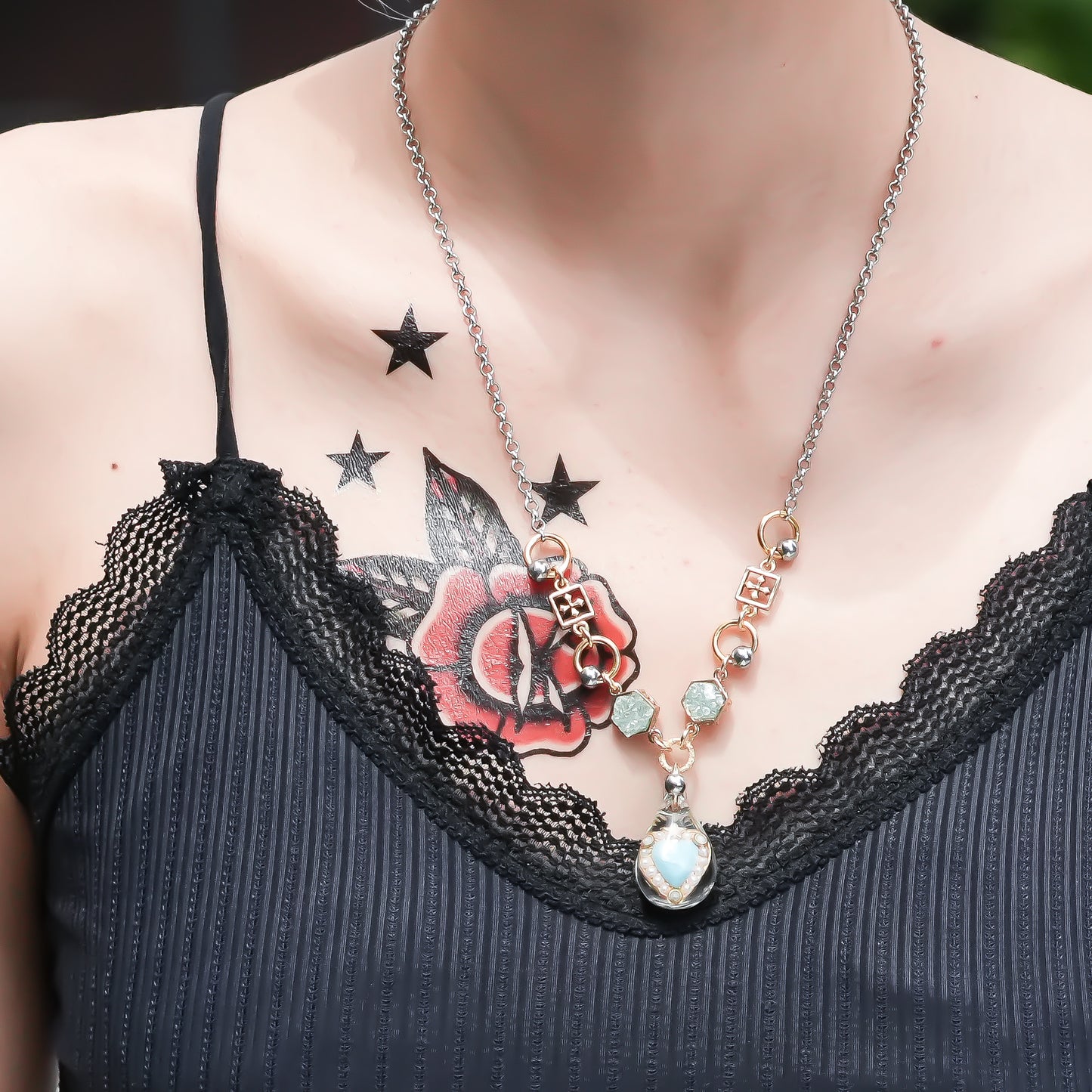 LOVE NECKLACE / DROP / CLEAR / TURQUOISE