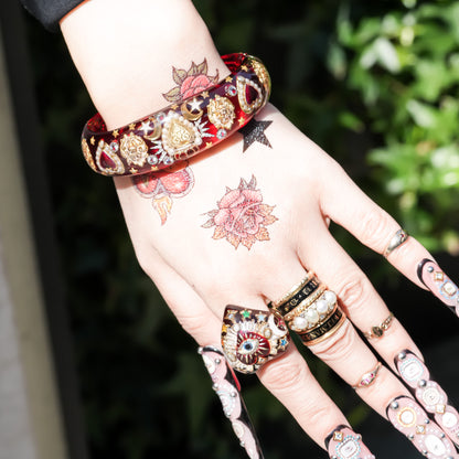 Crowned lion heart bracelet - red