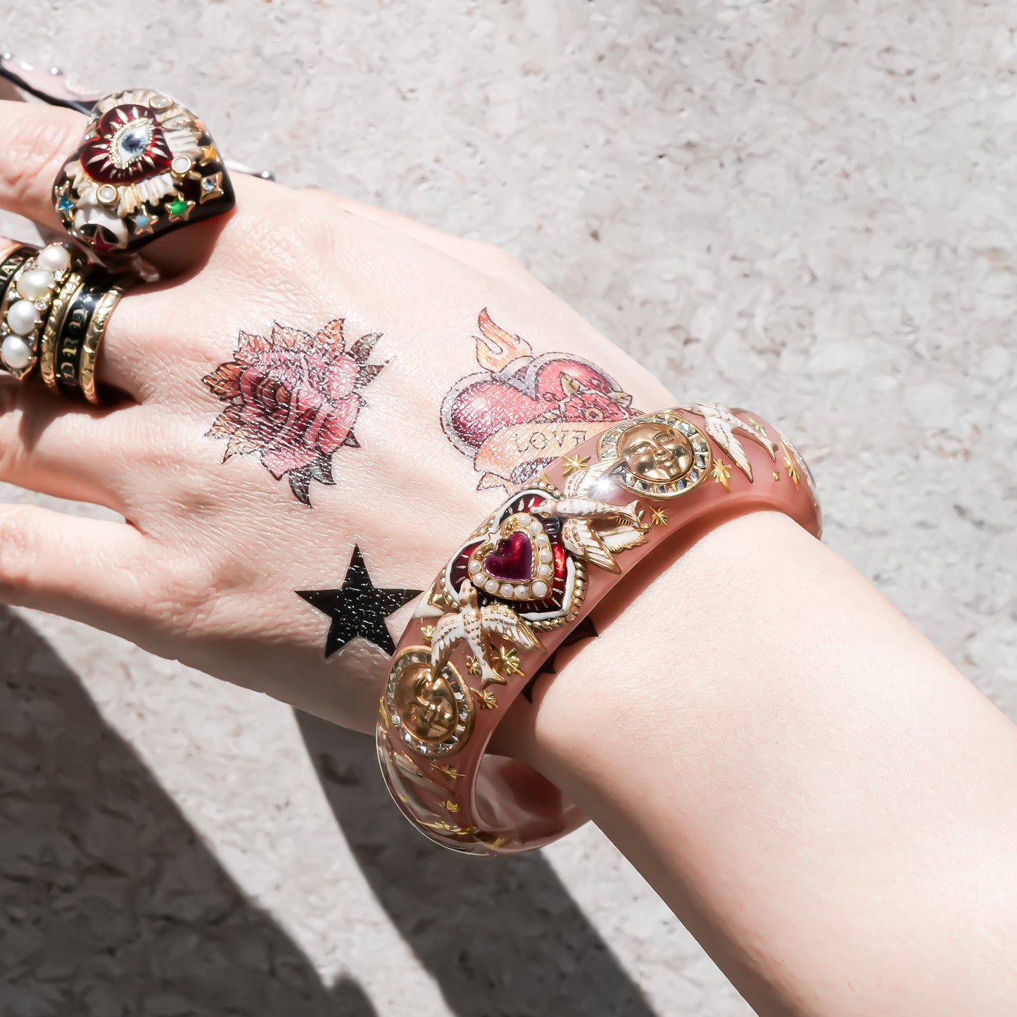 Lucky swallow heart bracelet – Smoky pink×Red