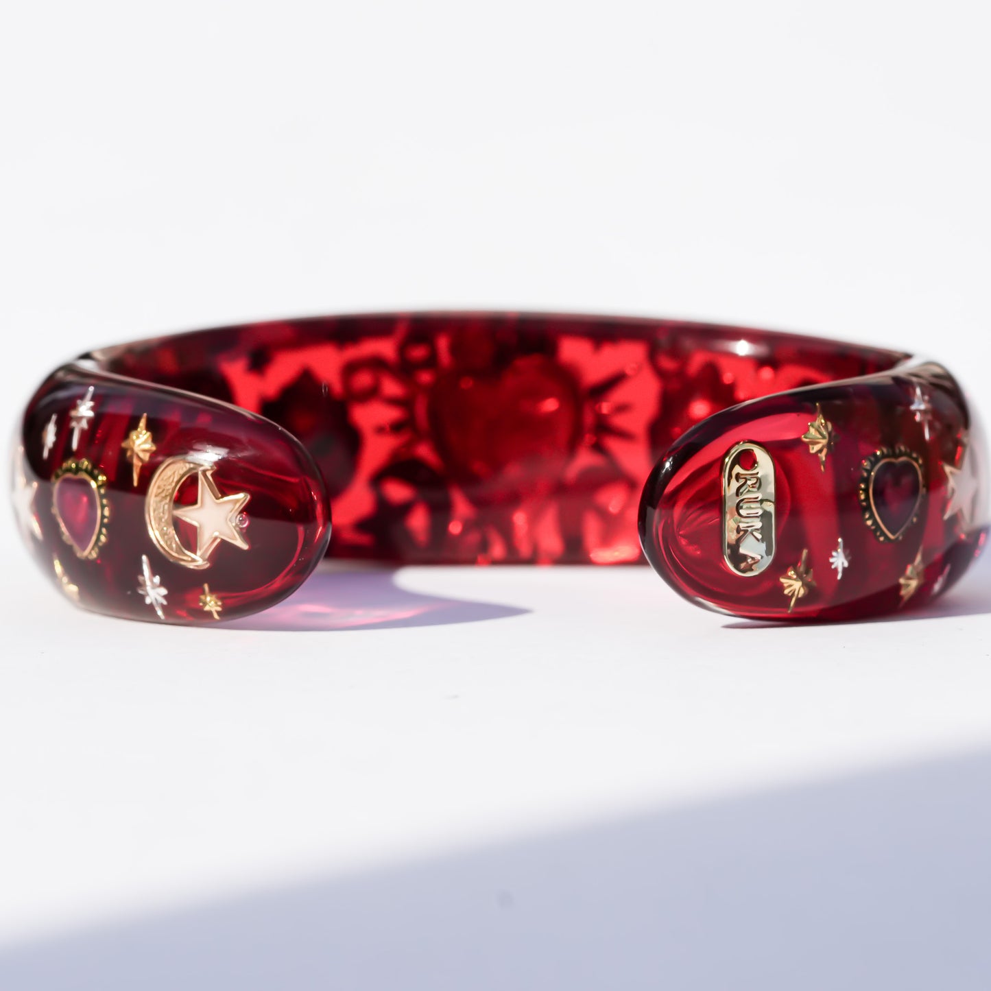 Crowned lion heart bracelet - red