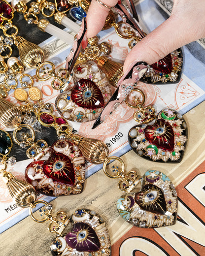 Sacred Heart Eye Necklace - Clear × Red × Rainbow / Medium