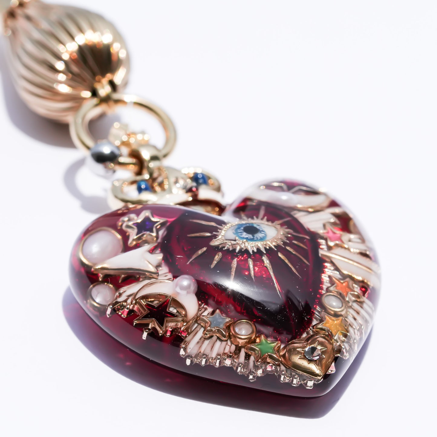 Sacred Heart Eye Necklace - Red × Red × Rainbow / Medium