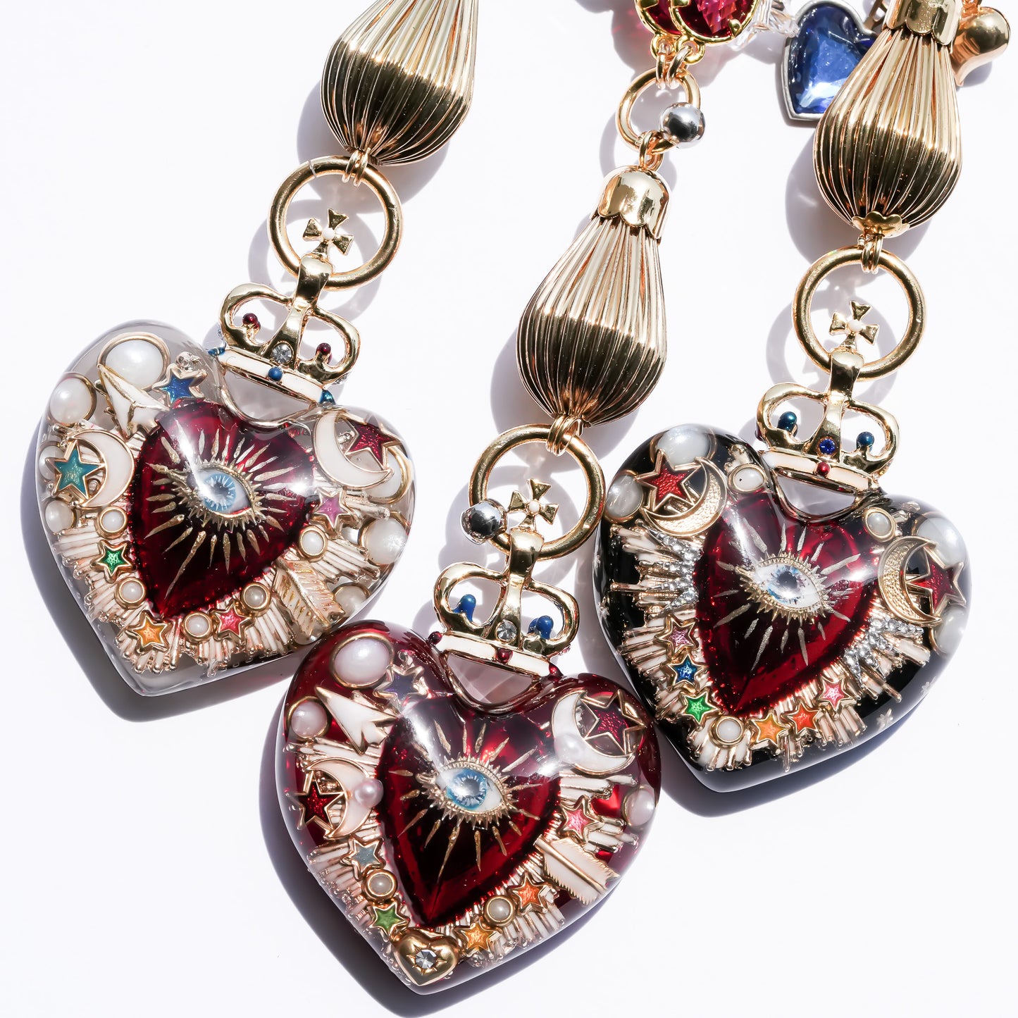 Sacred Heart Eye Necklace - Clear × Red × Rainbow / Medium