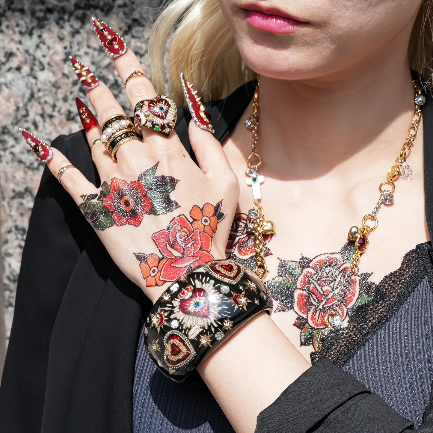 Sacred heart eye bracelet - Black×Red / Statement